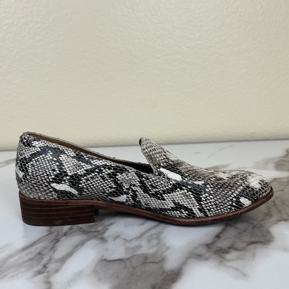 Madewell Women Size 6 The Frances Snakeskin Leather Pointed Toe Loafers Slip On - Picture 3 of 11